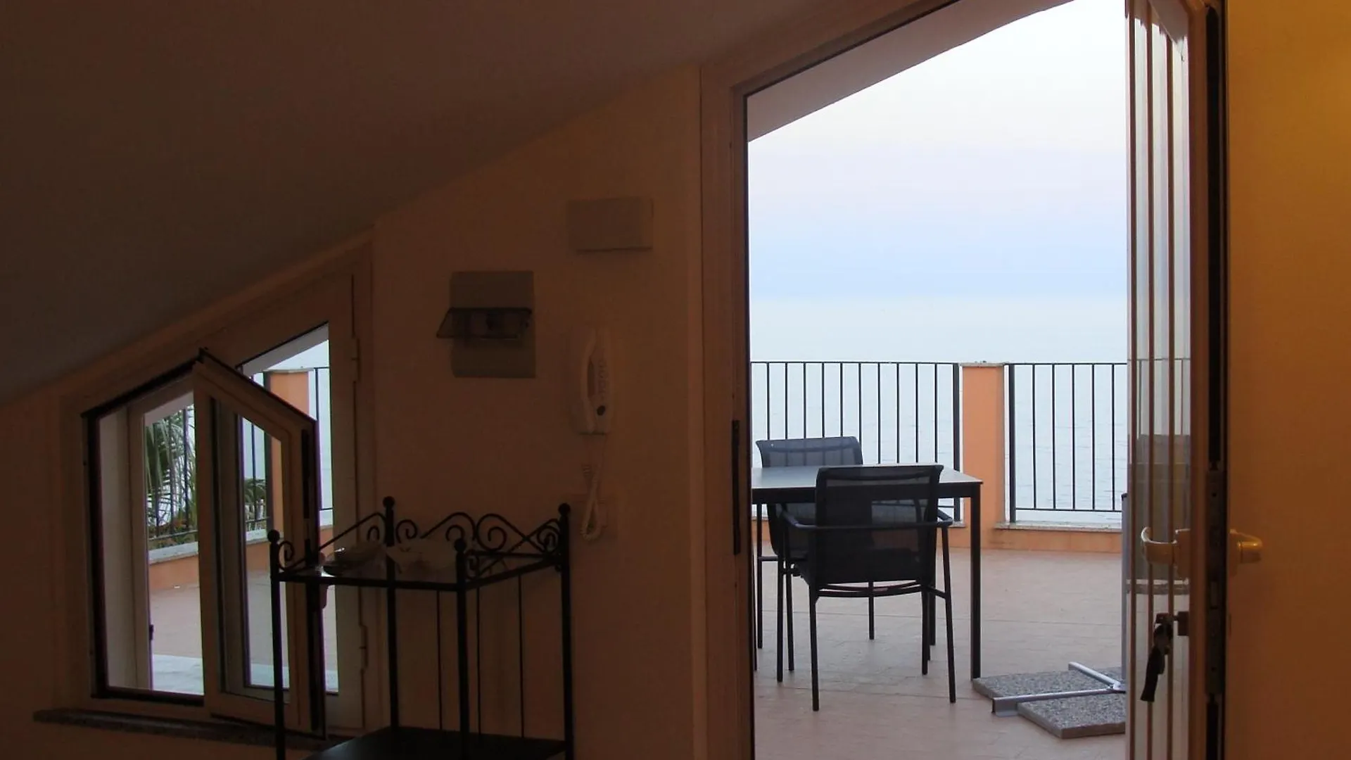 Case Vacanza Alega Mare Nizza di Sicilia 0*,