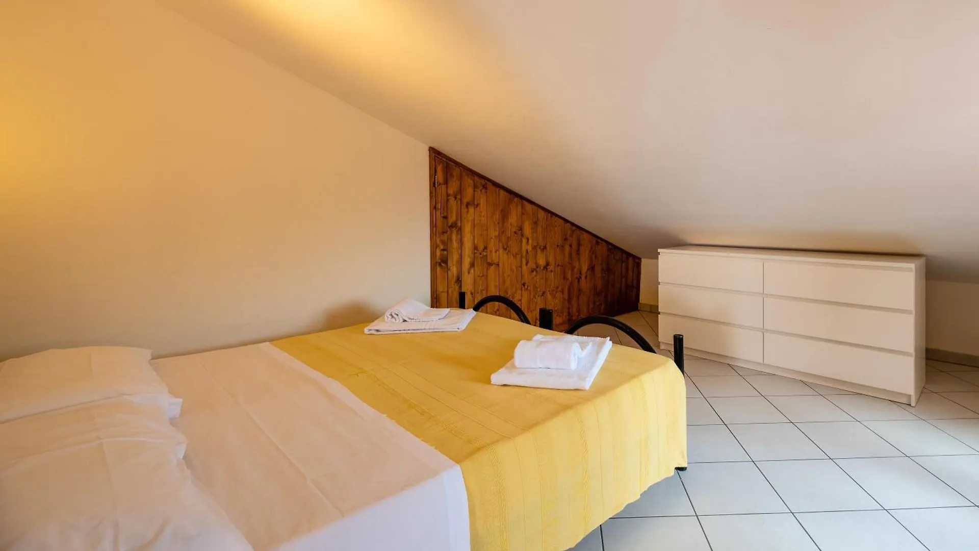 Case Vacanza Alega Mare Nizza di Sicilia 0*,  Italy