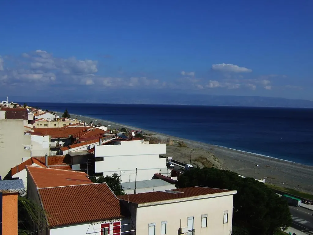 Apartment Case Vacanza Alega Mare Nizza di Sicilia Italy