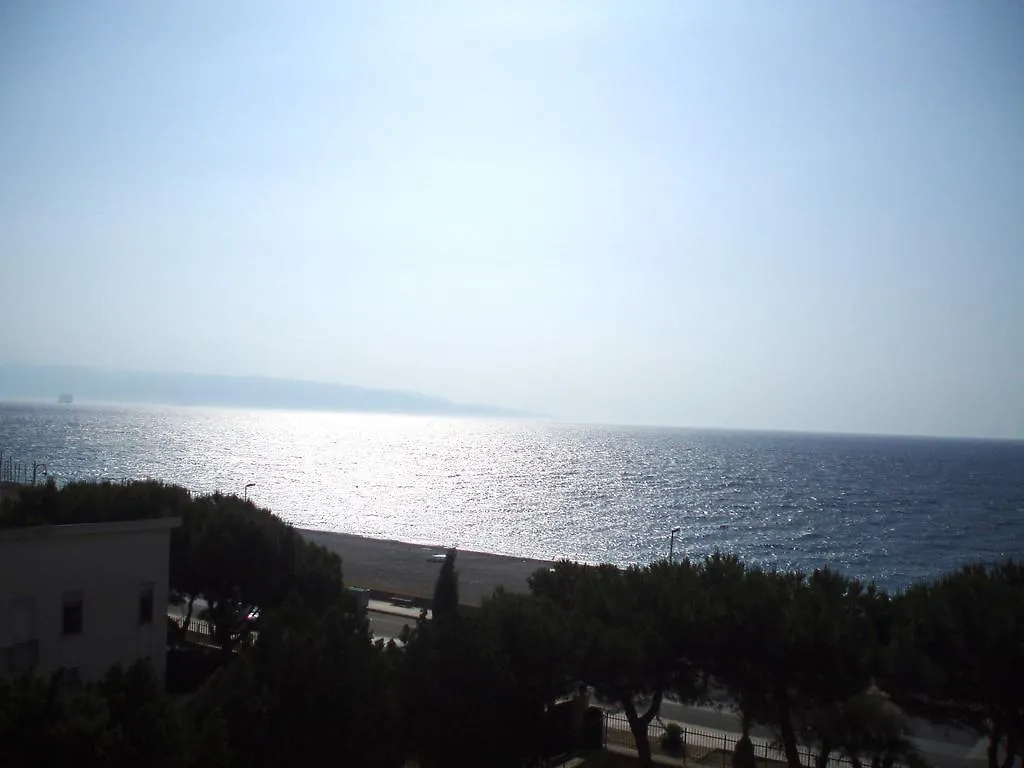 Apartment Case Vacanza Alega Mare Nizza di Sicilia Italy