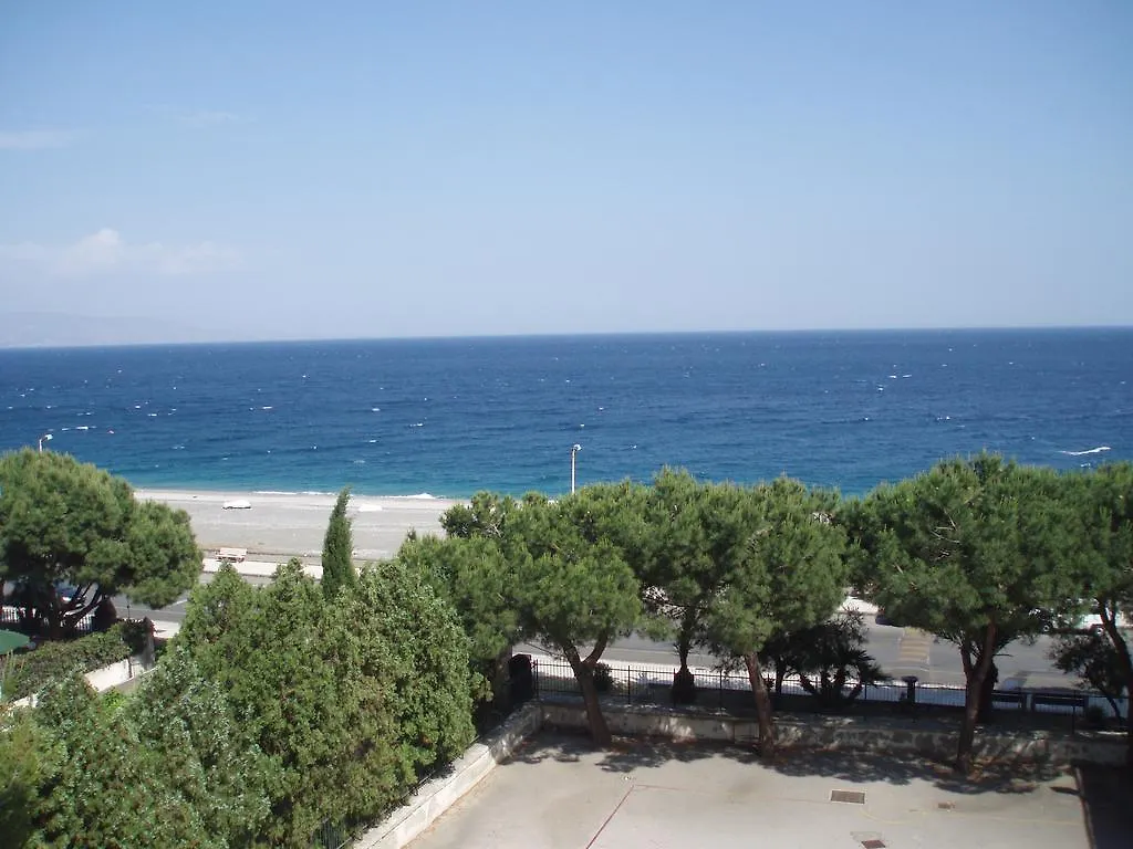 Case Vacanza Alega Mare Nizza di Sicilia Italy